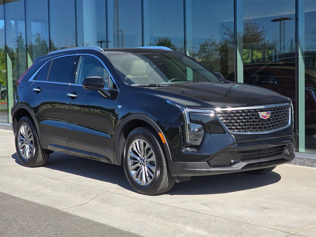used 2025 Cadillac XT4 car, priced at $37,995