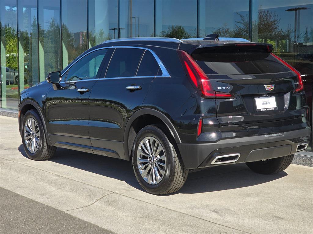 used 2025 Cadillac XT4 car, priced at $37,995