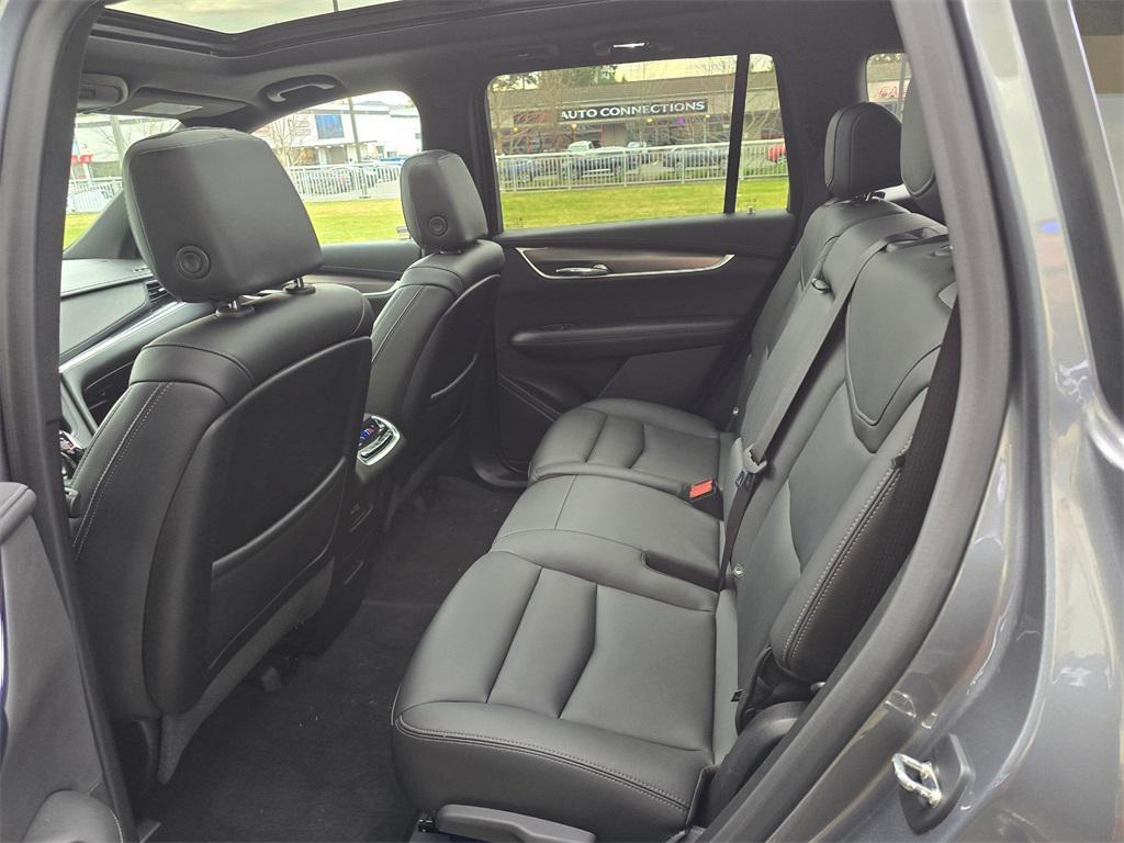 used 2021 Cadillac XT6 car, priced at $21,794