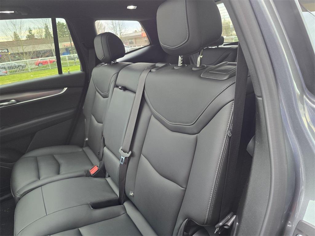 used 2021 Cadillac XT6 car, priced at $21,794