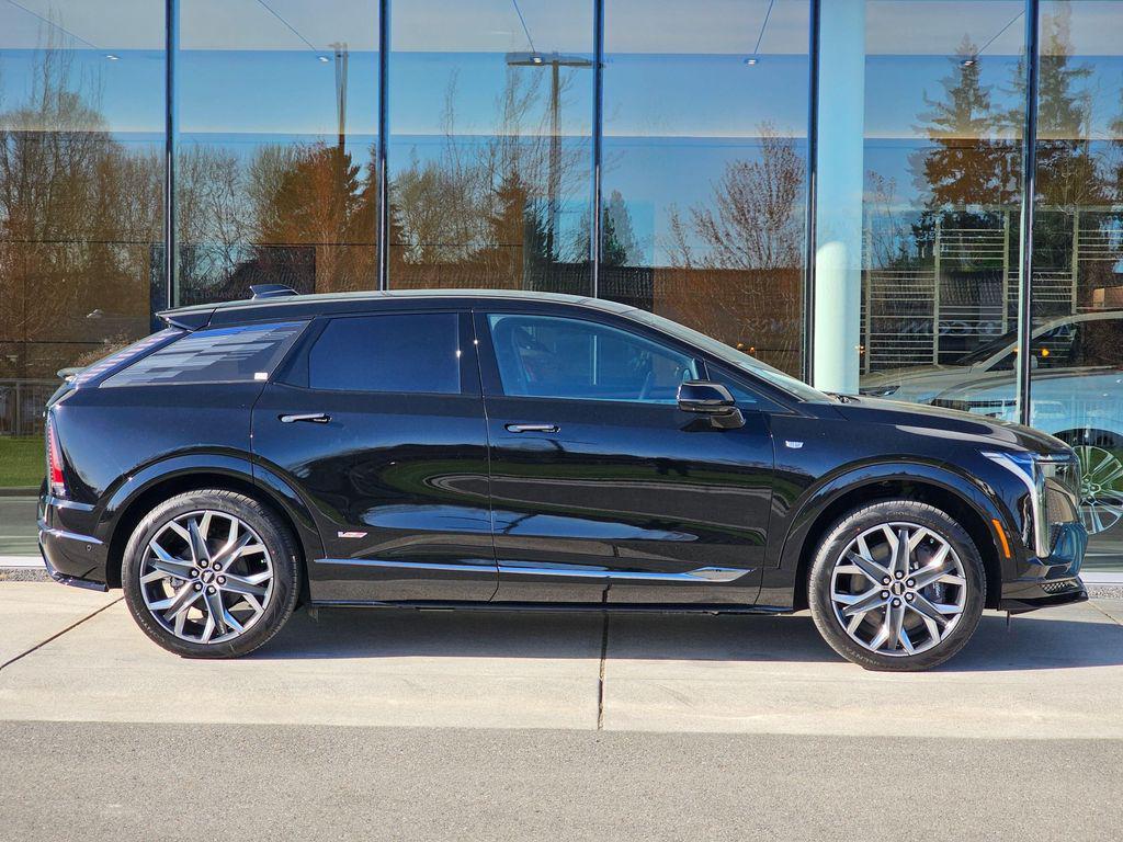 new 2026 Cadillac OPTIQ car, priced at $69,995