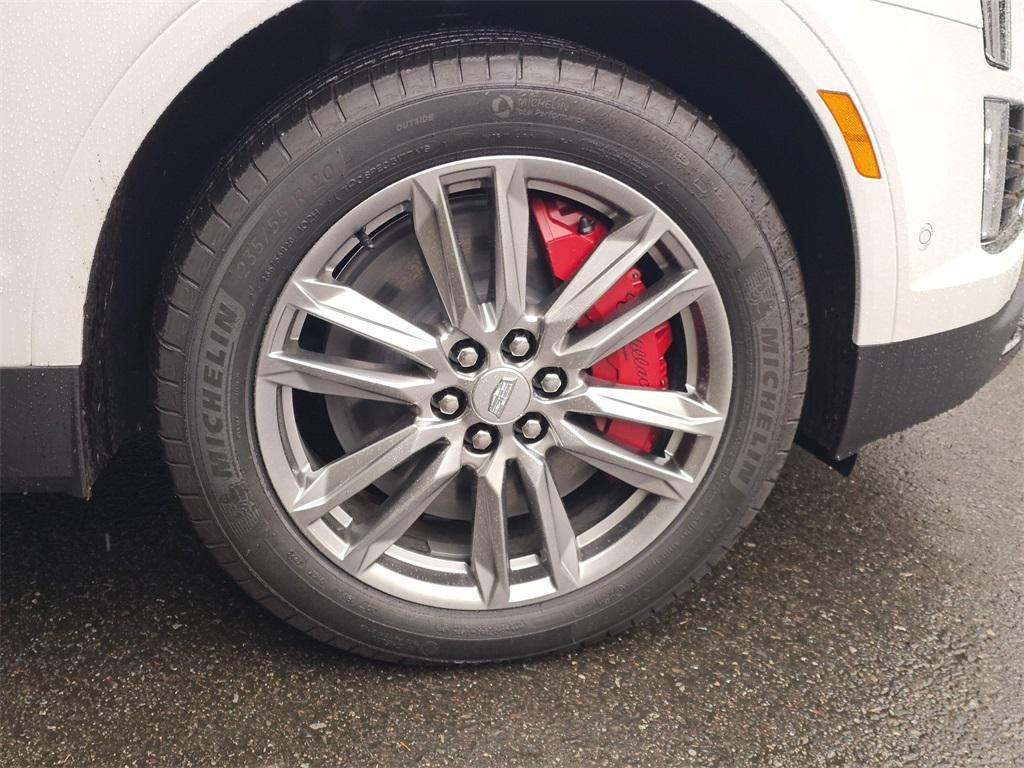 new 2026 Cadillac XT5 car, priced at $64,820