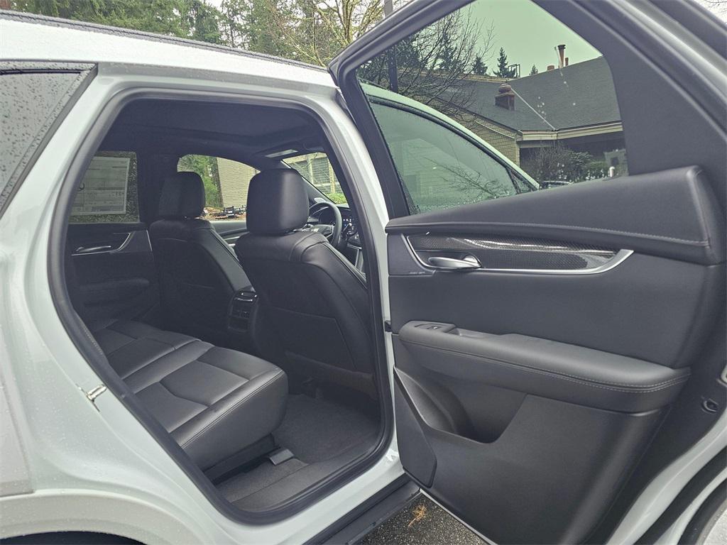 new 2026 Cadillac XT5 car, priced at $64,820