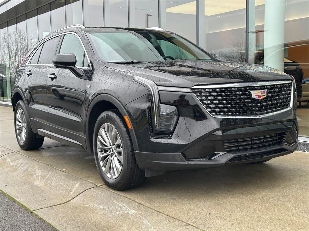 used 2025 Cadillac XT4 car, priced at $36,949