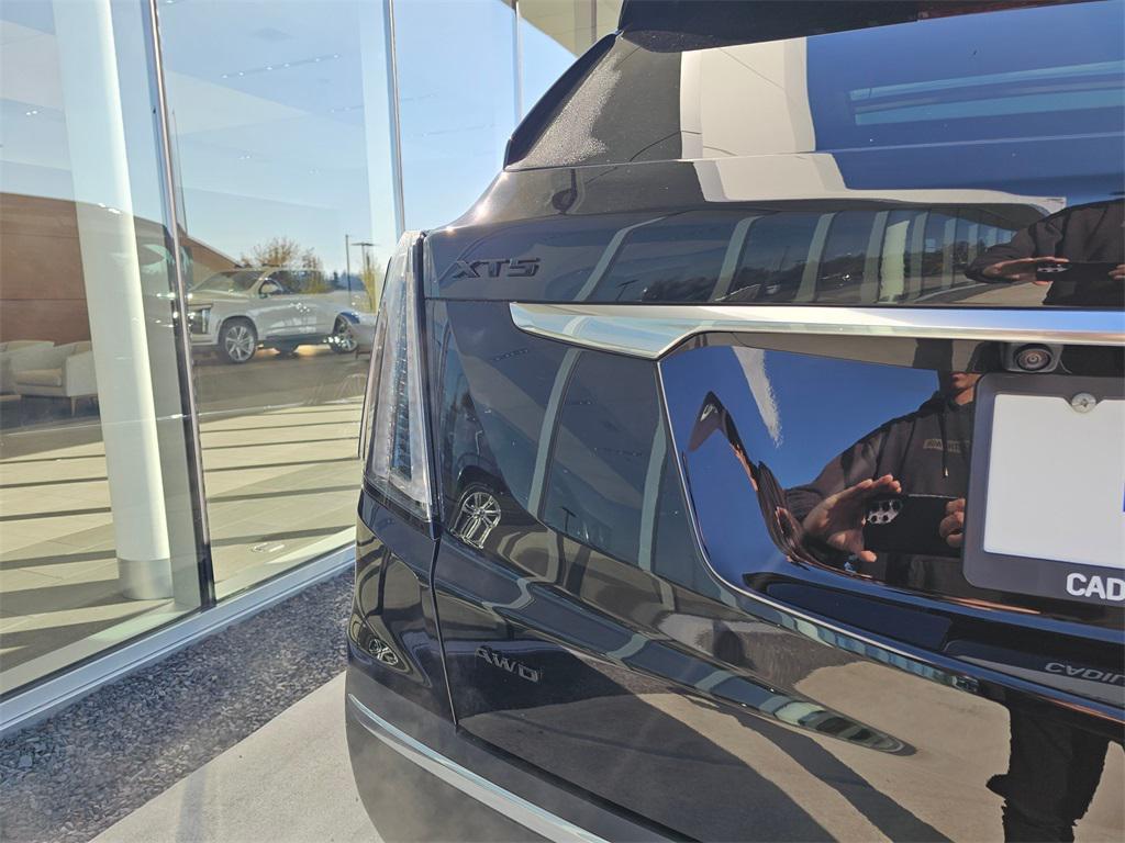 new 2025 Cadillac XT5 car, priced at $60,410