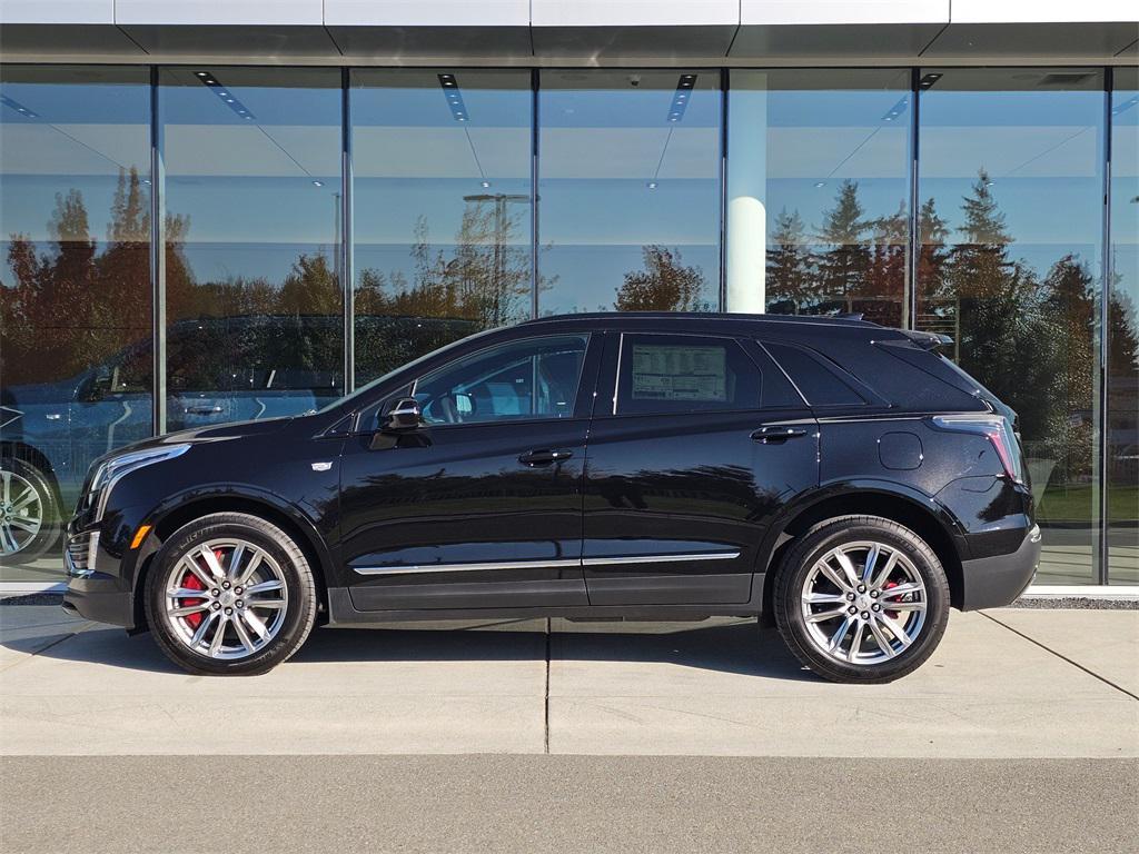 new 2025 Cadillac XT5 car, priced at $60,410