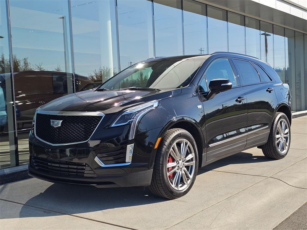 new 2025 Cadillac XT5 car, priced at $60,410