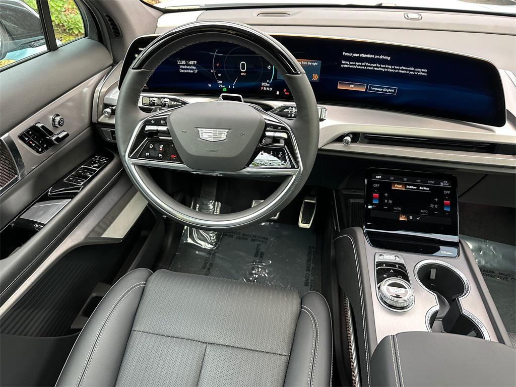 new 2026 Cadillac VISTIQ car, priced at $80,514