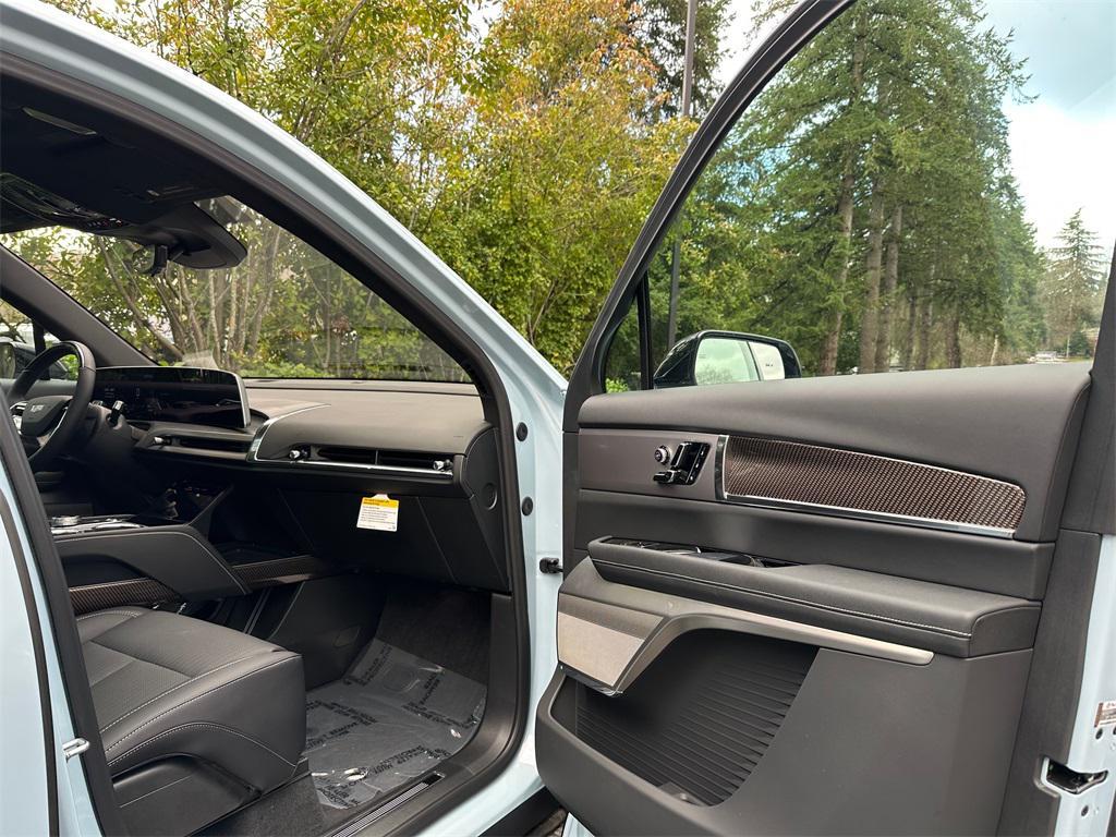 new 2026 Cadillac VISTIQ car, priced at $80,514