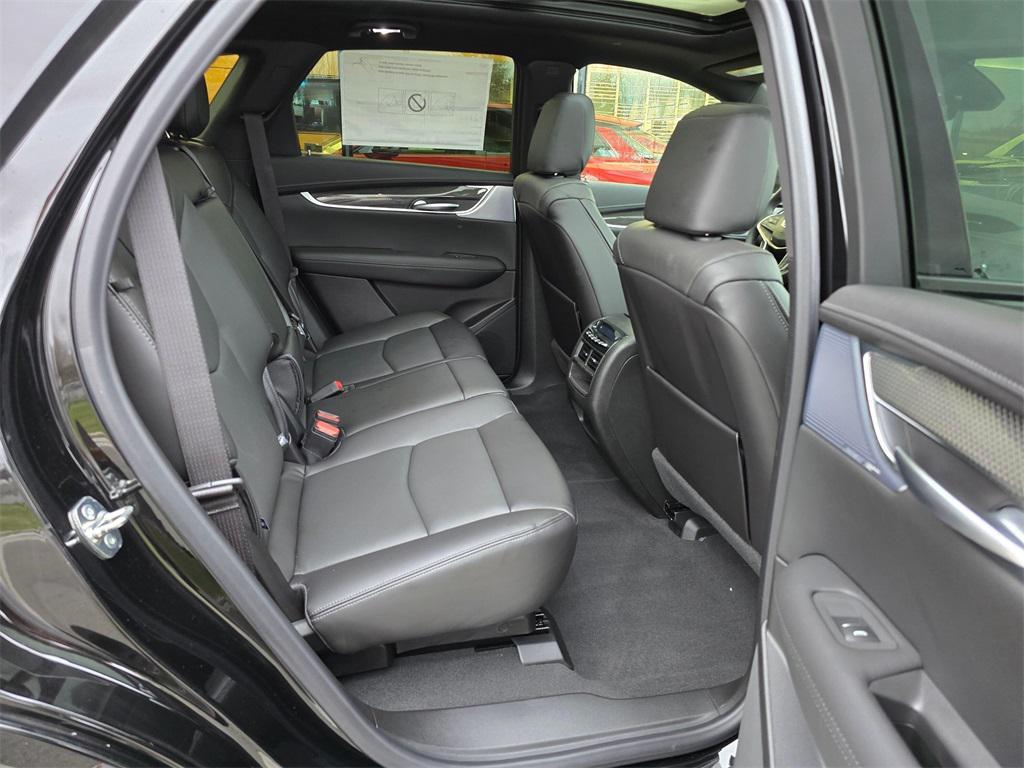 new 2026 Cadillac XT5 car, priced at $64,220