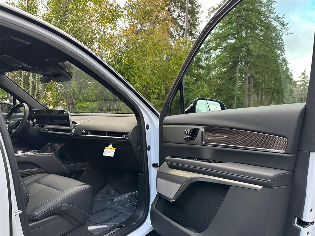 new 2026 Cadillac VISTIQ car, priced at $81,415