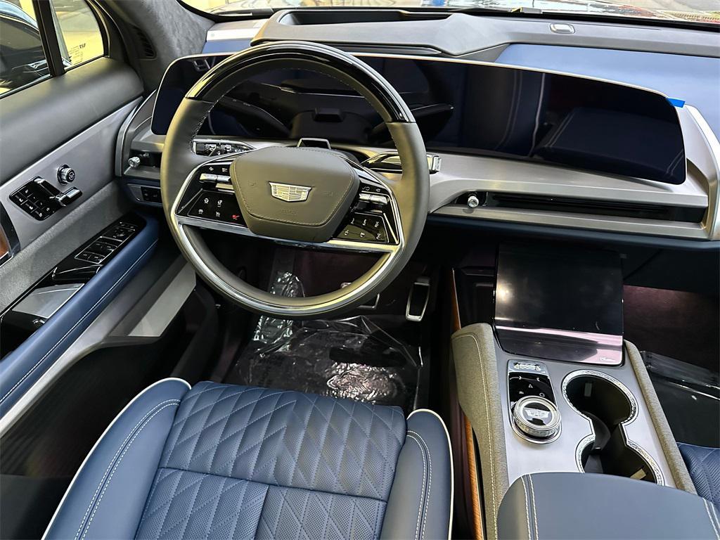 new 2026 Cadillac VISTIQ car, priced at $94,715