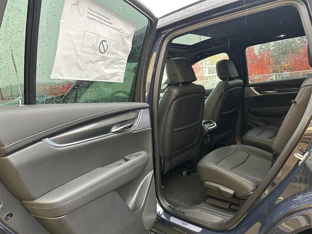 new 2025 Cadillac XT6 car, priced at $66,065