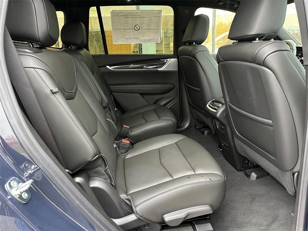 new 2025 Cadillac XT6 car, priced at $66,065