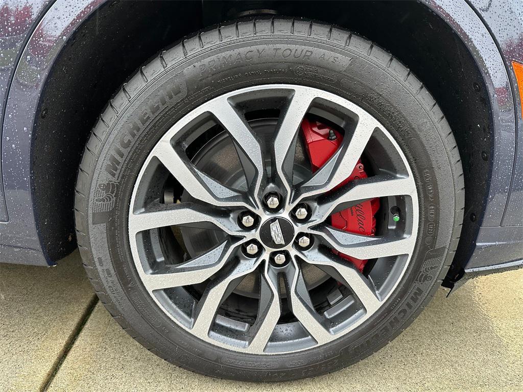 new 2025 Cadillac XT6 car, priced at $66,065