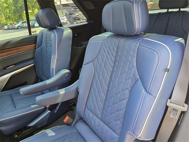 new 2026 Cadillac VISTIQ car, priced at $94,690