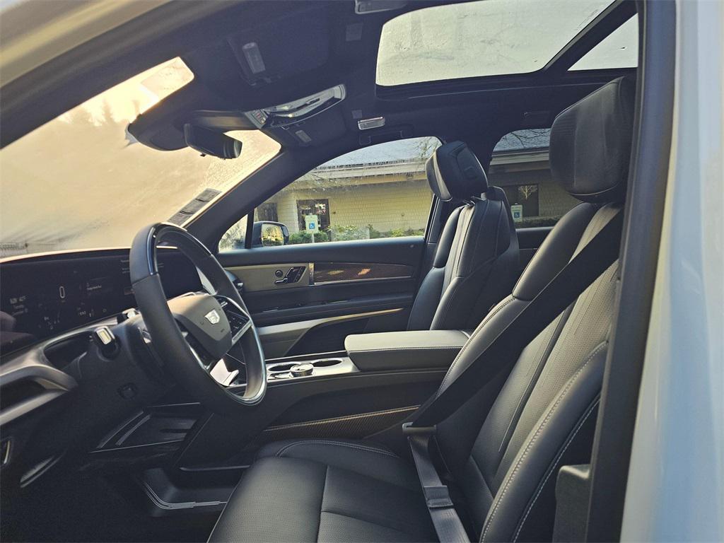 new 2026 Cadillac VISTIQ car, priced at $80,815