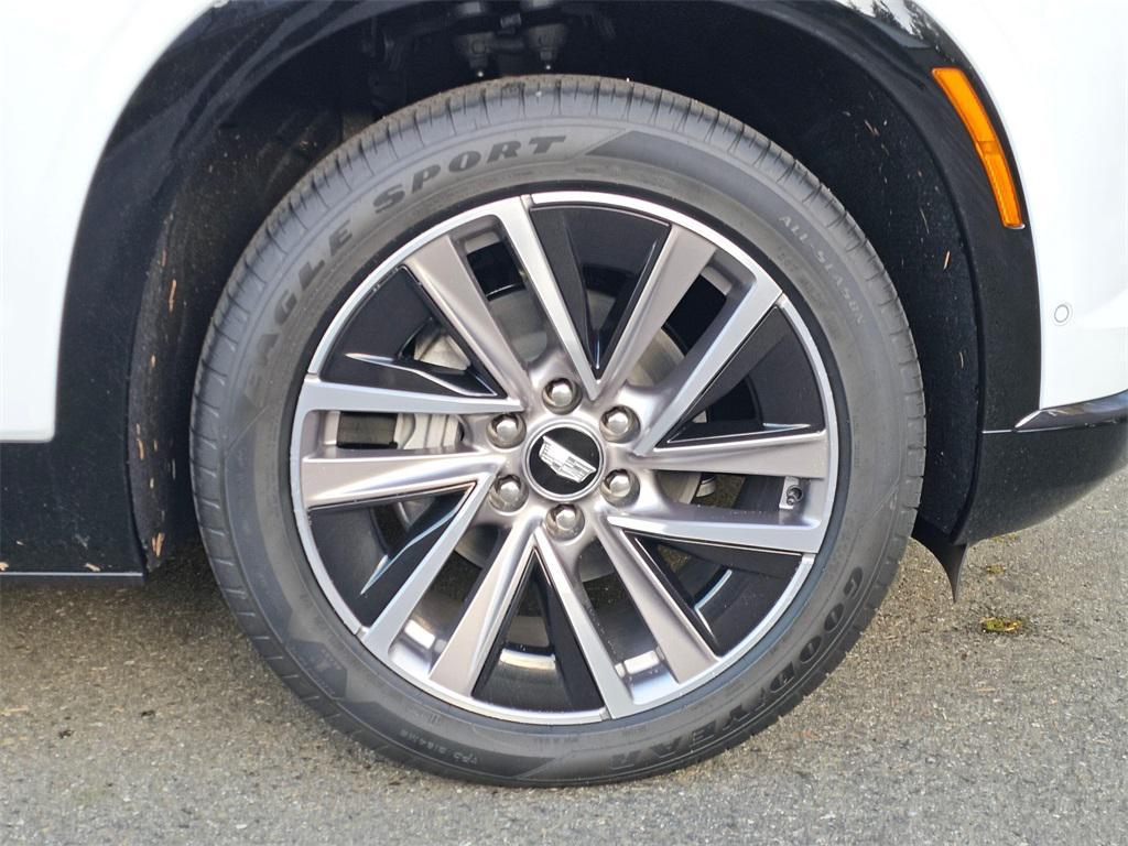 new 2026 Cadillac VISTIQ car, priced at $80,815