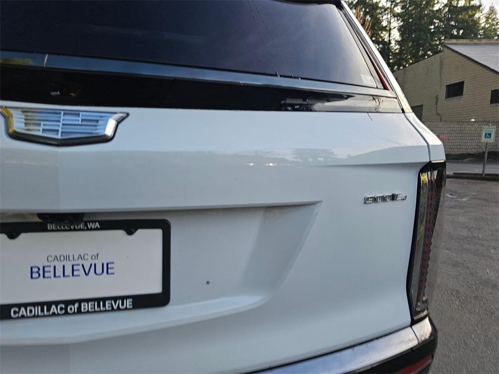 new 2026 Cadillac VISTIQ car, priced at $80,815