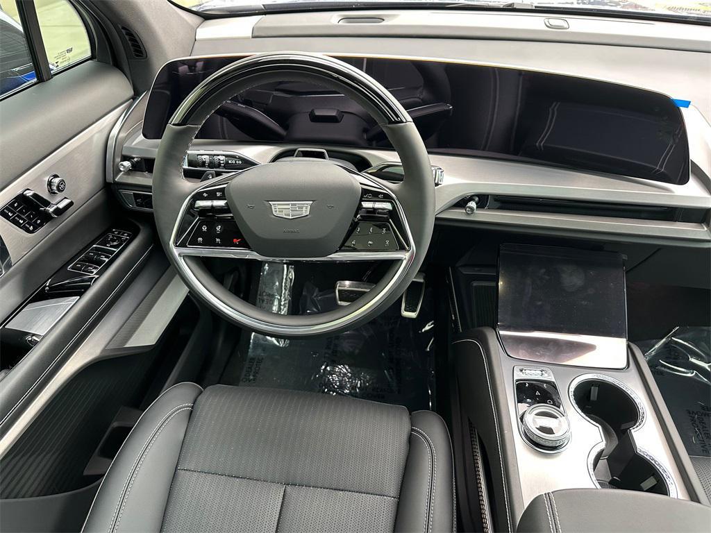 new 2026 Cadillac VISTIQ car, priced at $80,815