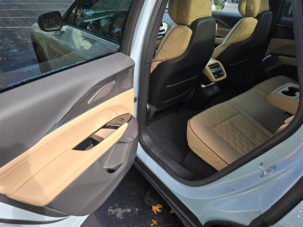 new 2025 Cadillac LYRIQ car, priced at $78,505