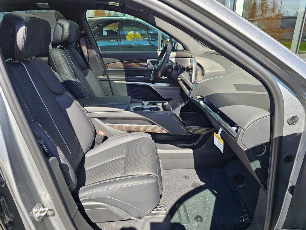 new 2026 Cadillac VISTIQ car, priced at $79,890