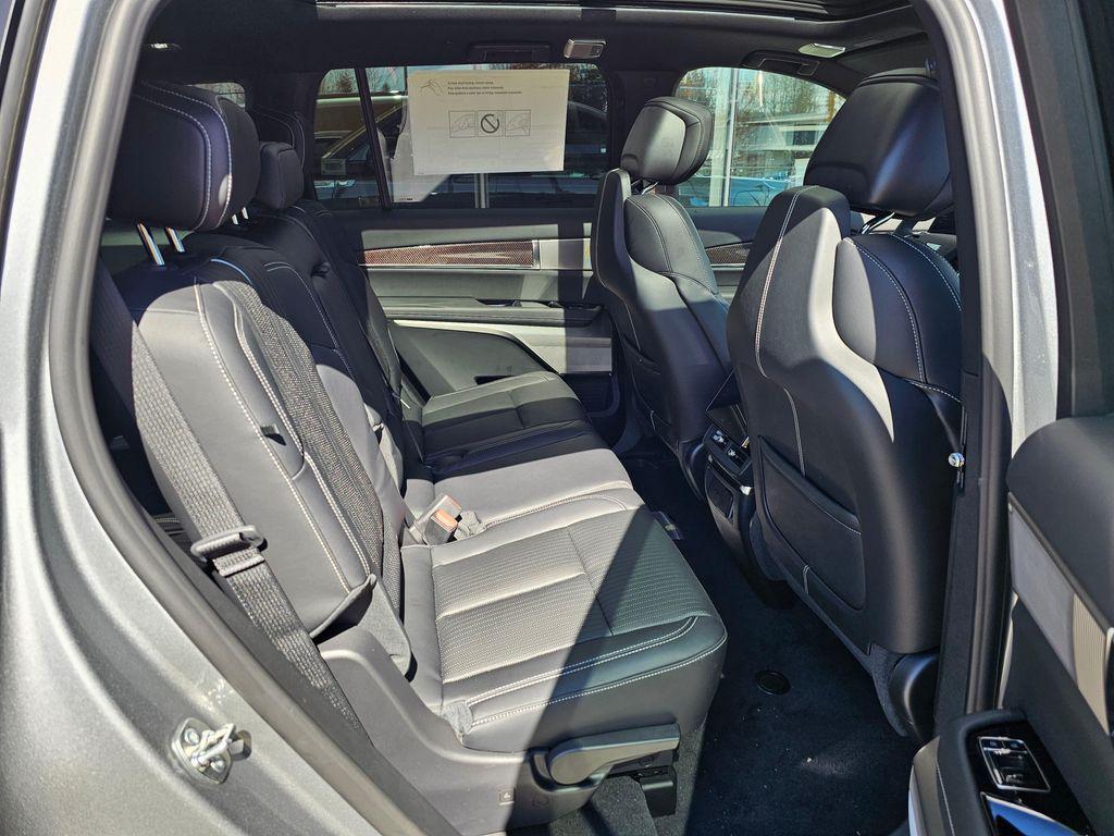 new 2026 Cadillac VISTIQ car, priced at $79,890