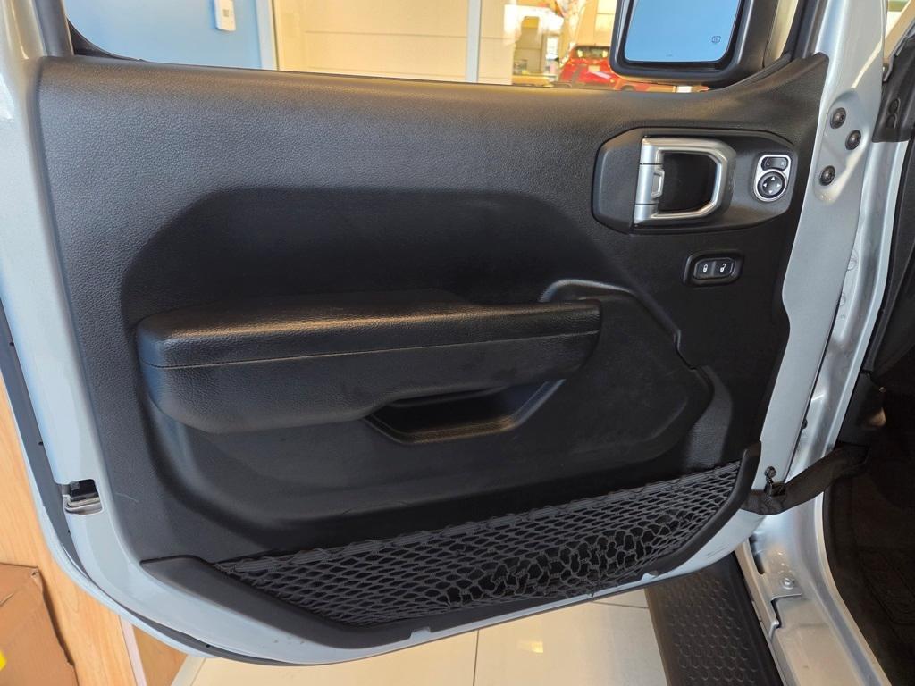 used 2022 Jeep Wrangler Unlimited car, priced at $26,000