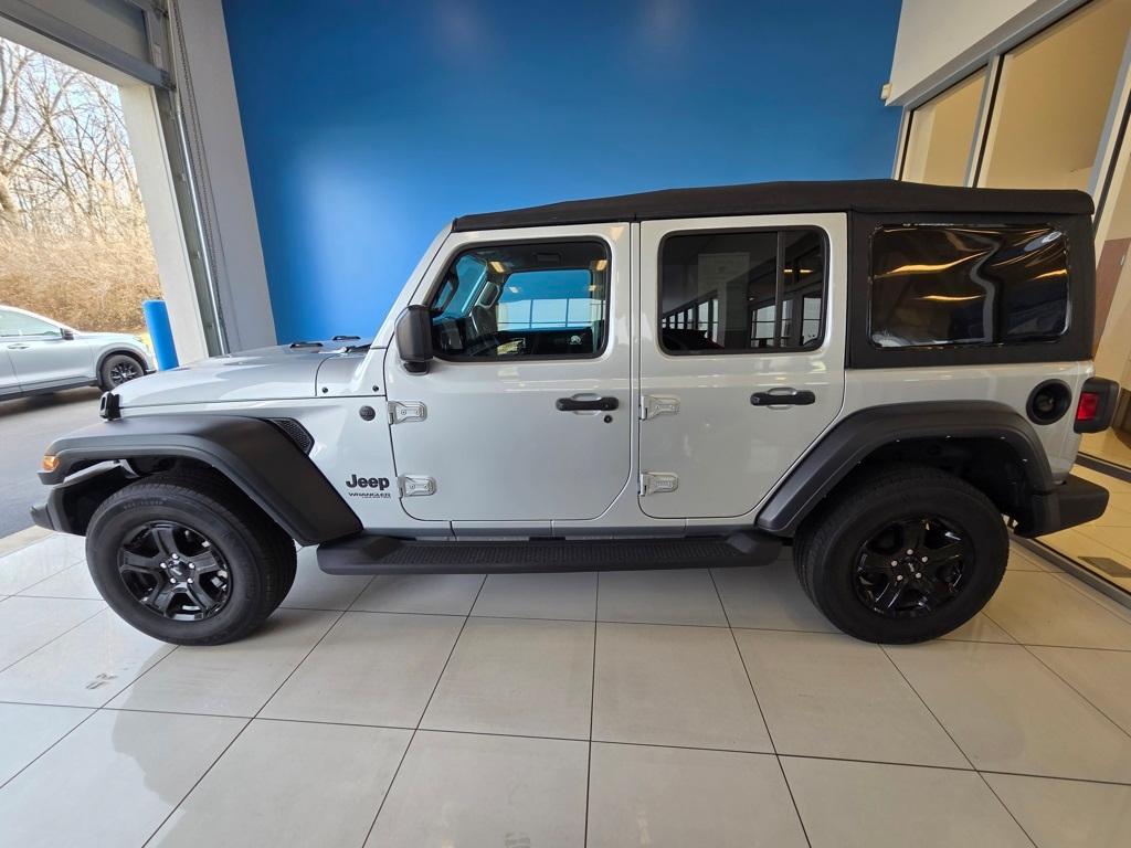 used 2022 Jeep Wrangler Unlimited car, priced at $26,000