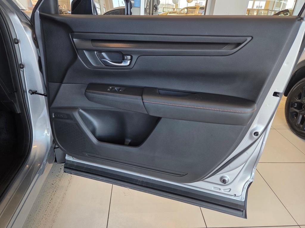 used 2024 Honda CR-V Hybrid car, priced at $32,528