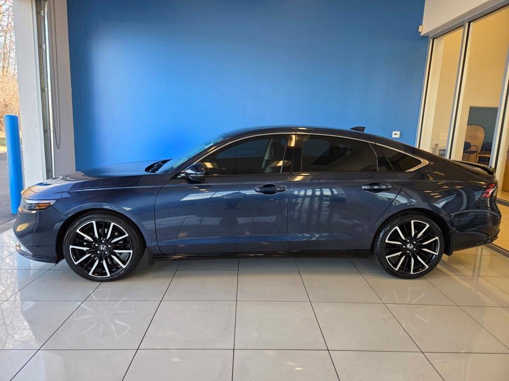 used 2023 Honda Accord Hybrid car, priced at $30,996