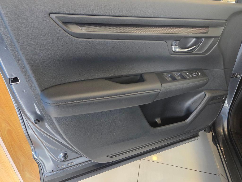 used 2025 Honda CR-V car, priced at $32,499