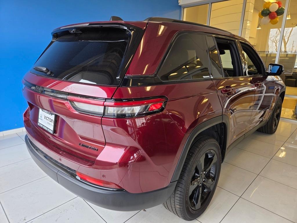 used 2024 Jeep Grand Cherokee car, priced at $31,500