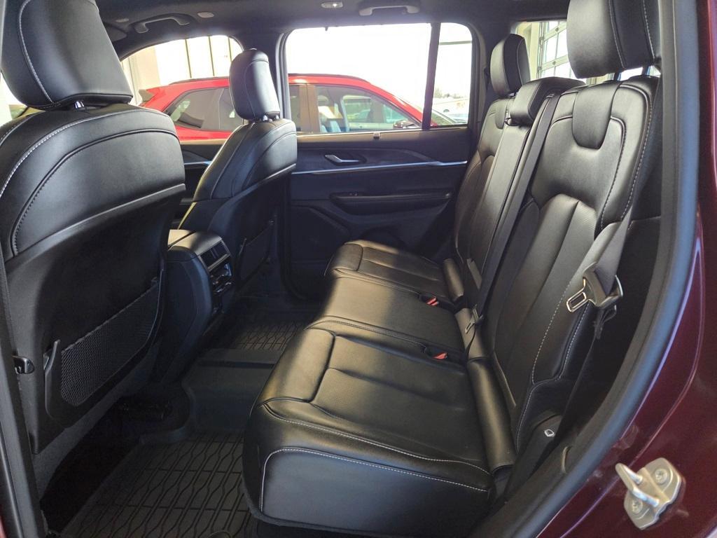 used 2024 Jeep Grand Cherokee car, priced at $31,500