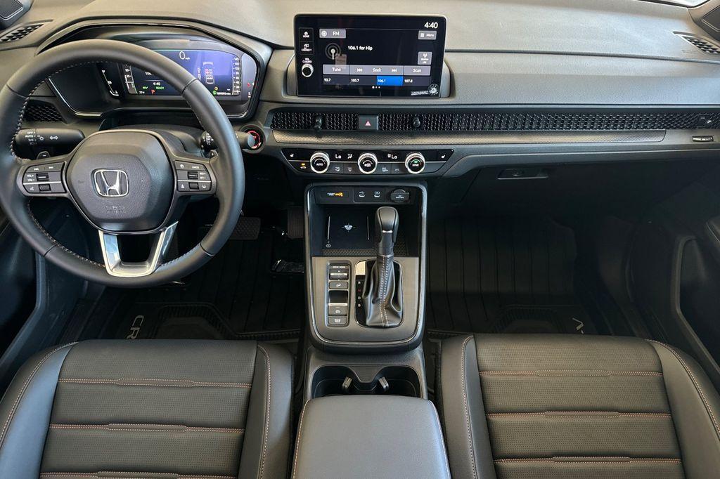new 2026 Honda CR-V Hybrid car, priced at $41,675