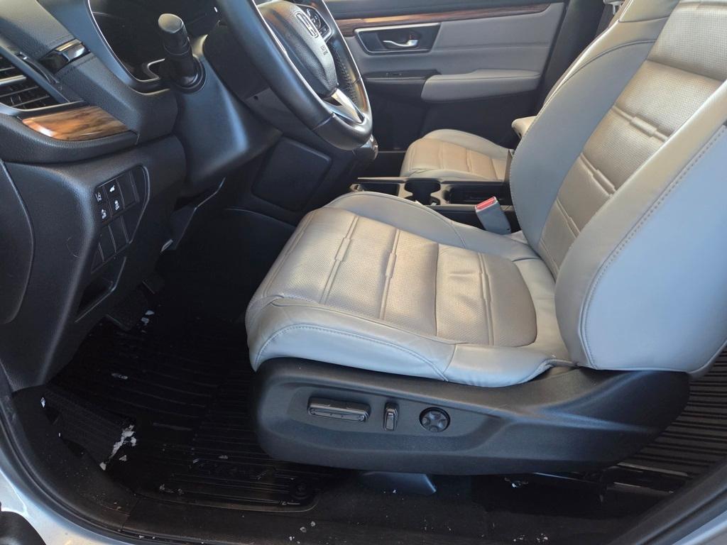 used 2018 Honda CR-V car, priced at $22,000