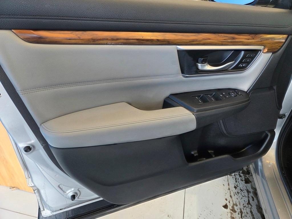 used 2018 Honda CR-V car, priced at $22,000