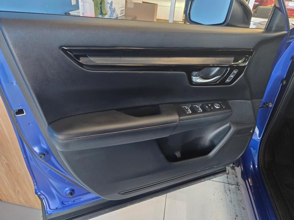 used 2023 Honda CR-V Hybrid car, priced at $34,994