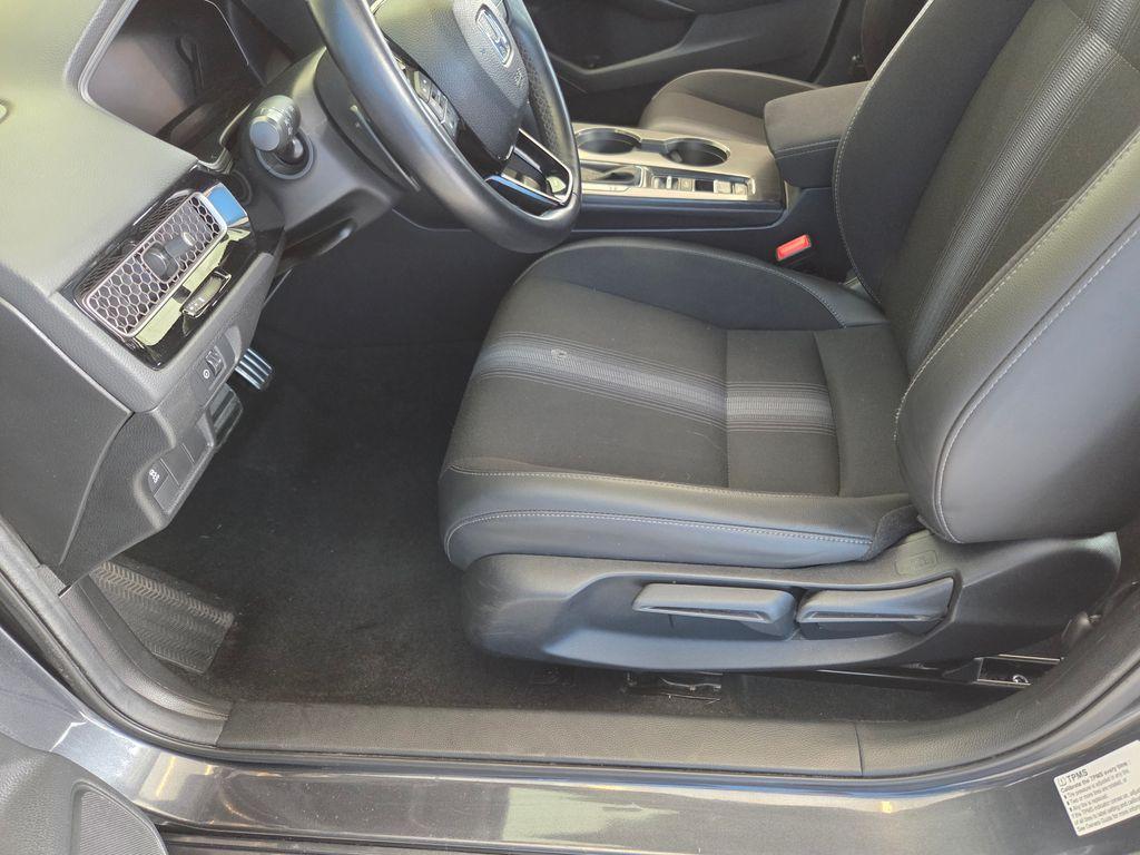 used 2025 Honda Civic car, priced at $27,400