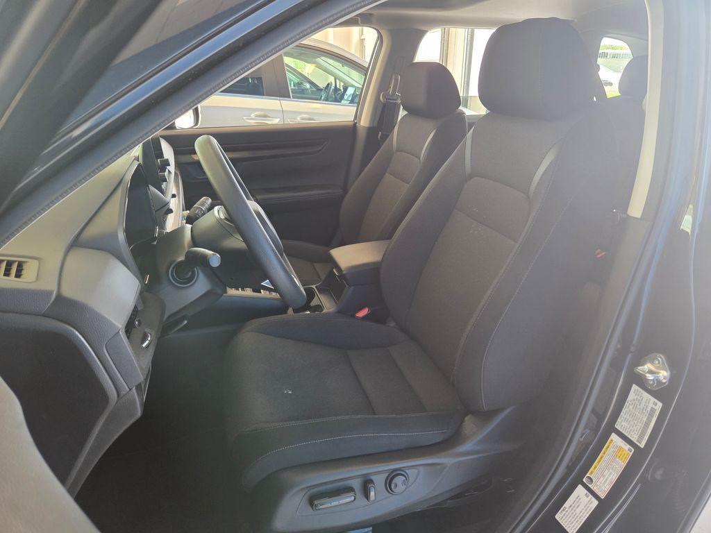 used 2025 Honda CR-V car, priced at $31,600