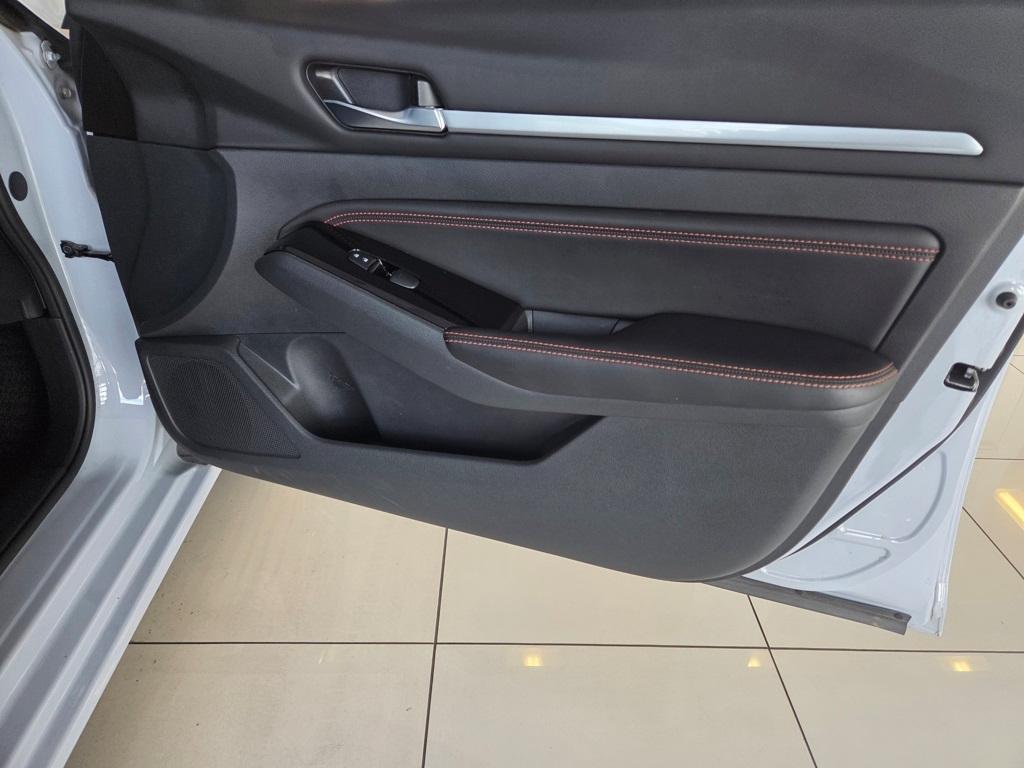 used 2023 Nissan Altima car, priced at $22,200