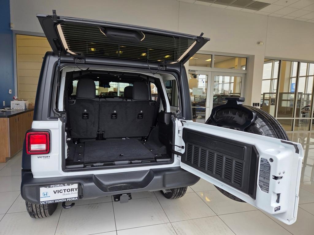 used 2025 Jeep Wrangler car, priced at $35,300