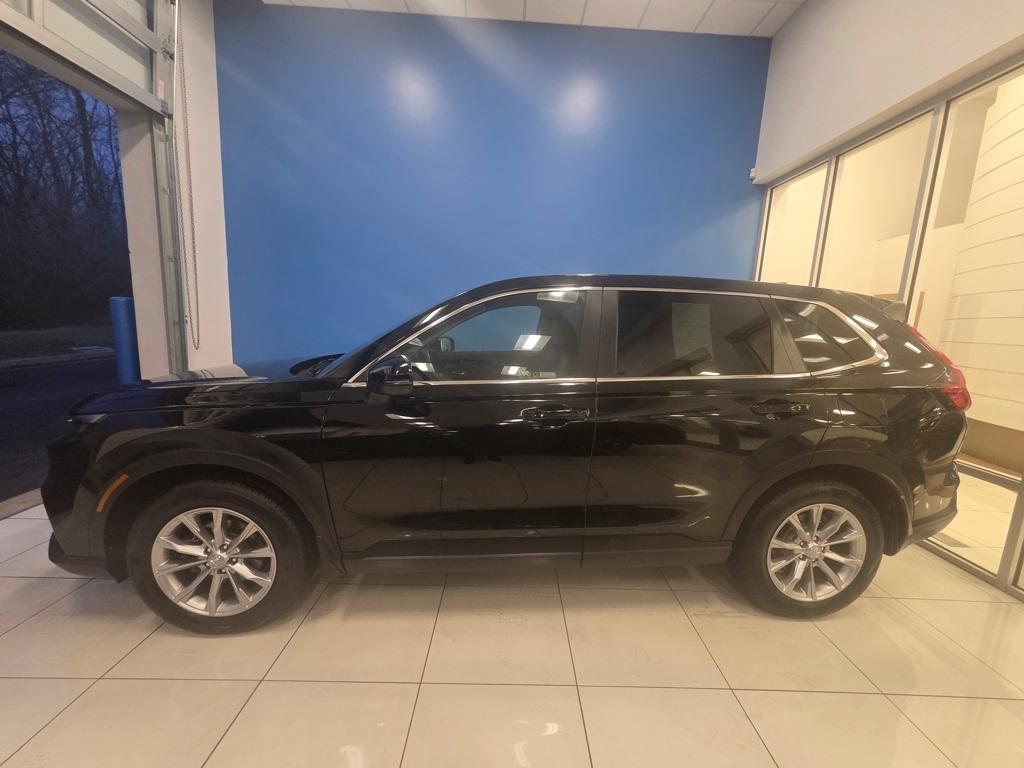 used 2024 Honda CR-V car, priced at $33,400
