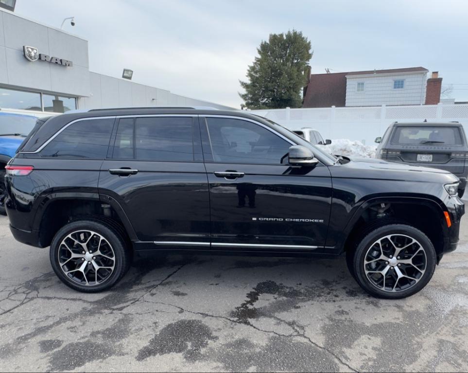 used 2022 Jeep Grand Cherokee 4xe car, priced at $31,850