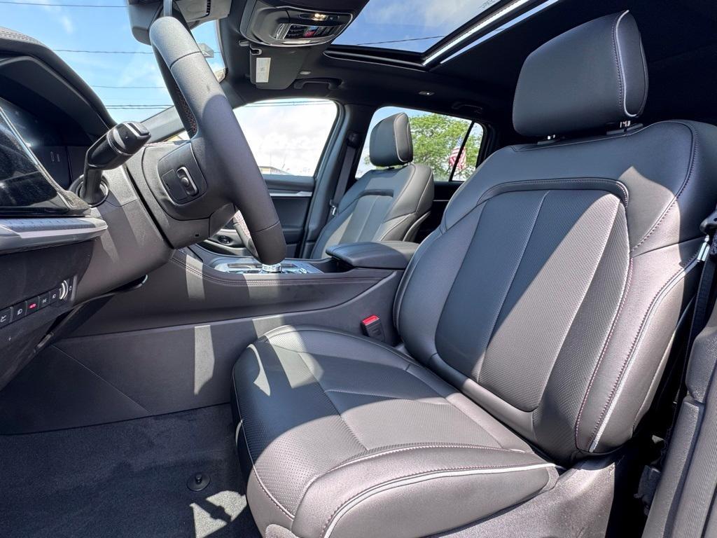 new 2025 Jeep Wagoneer S car, priced at $52,540