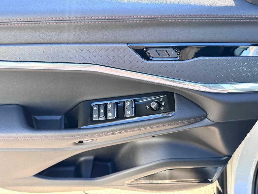 used 2025 Jeep Wagoneer S car, priced at $39,450