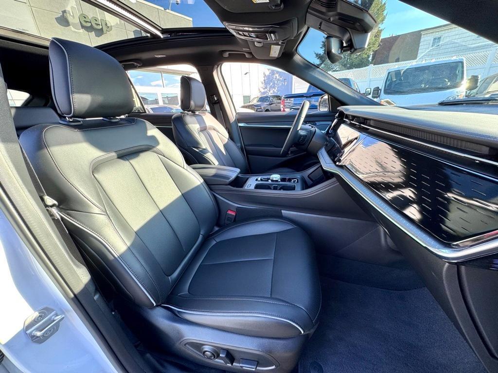 used 2025 Jeep Wagoneer S car, priced at $39,450