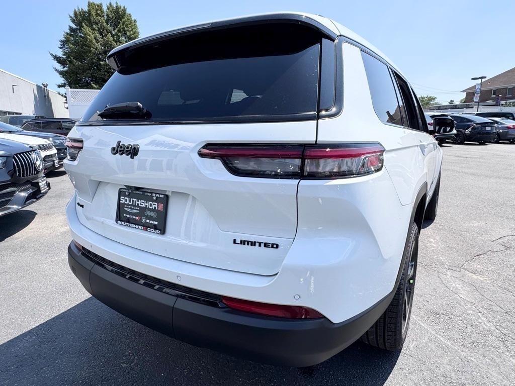 new 2025 Jeep Grand Cherokee car, priced at $49,890