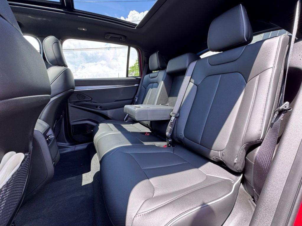 new 2025 Jeep Wagoneer S car, priced at $67,790