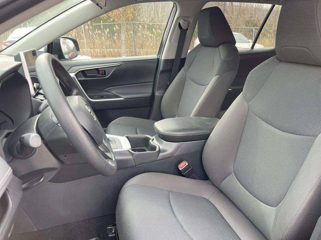 used 2025 Toyota RAV4 Hybrid car, priced at $33,595